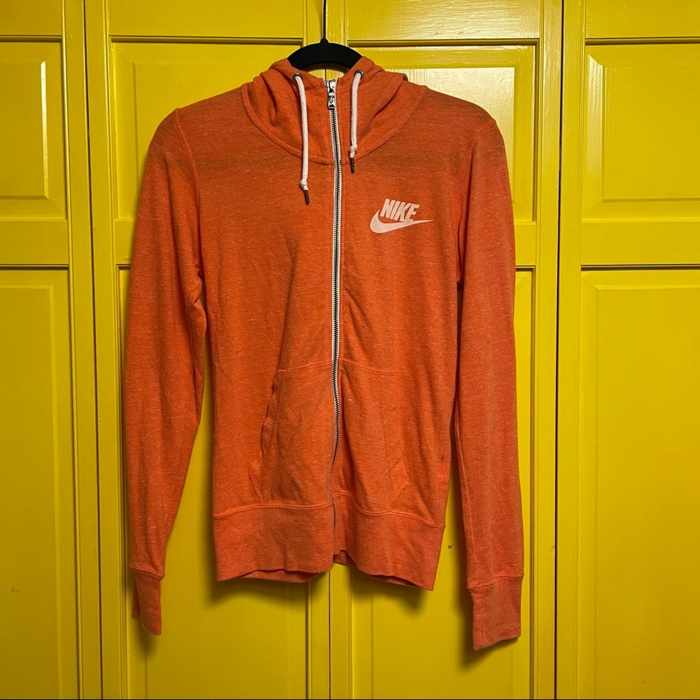 nike zipup